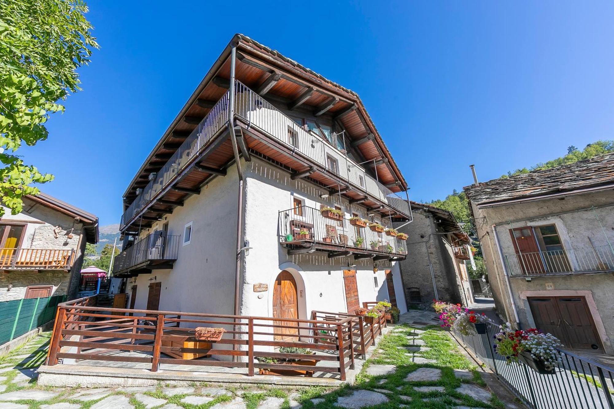 San Marco Lodge Apt Mountain Retreat - Happy Rentals Oulx Zewnętrze zdjęcie
